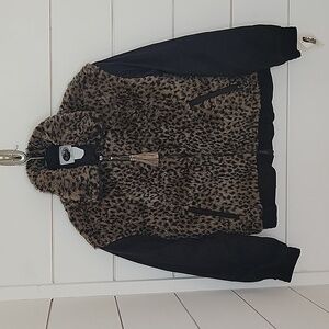 VINTAGE NWT Western Collection small animal print bodice with black sleeves coat